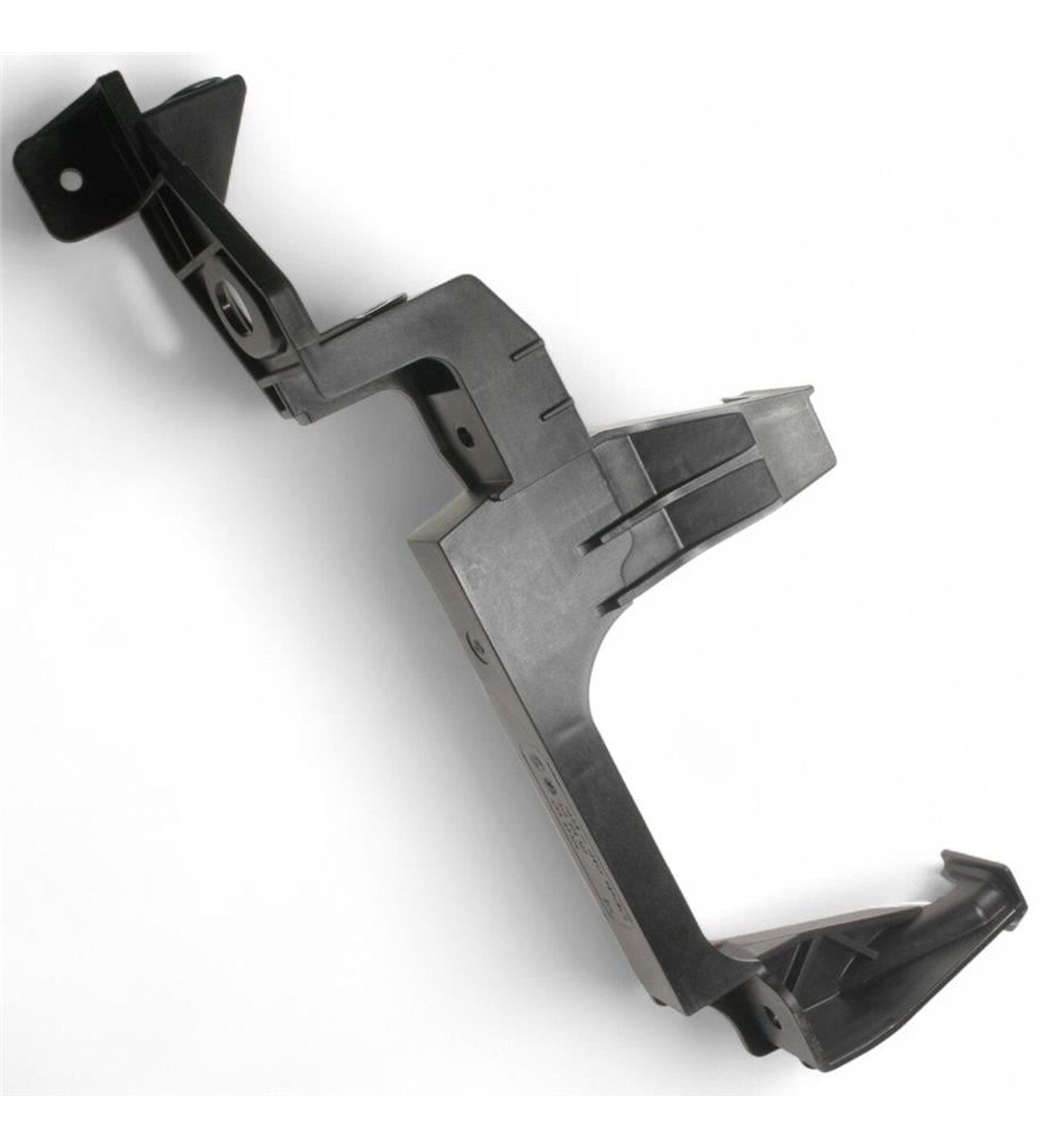 SÜPER B 2020 > ÖN PANEL SOL BRAKETİ