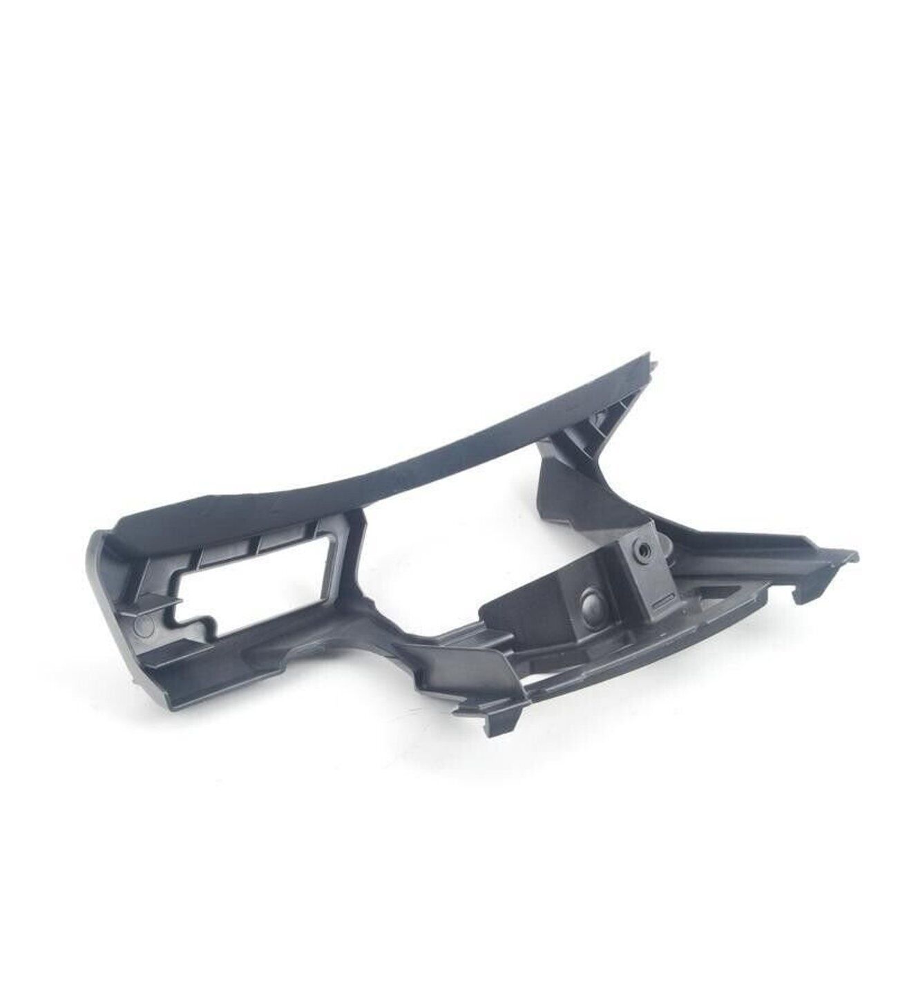 GOLF 6 SAĞ ÖN TAMPON İÇ BRAKETİ