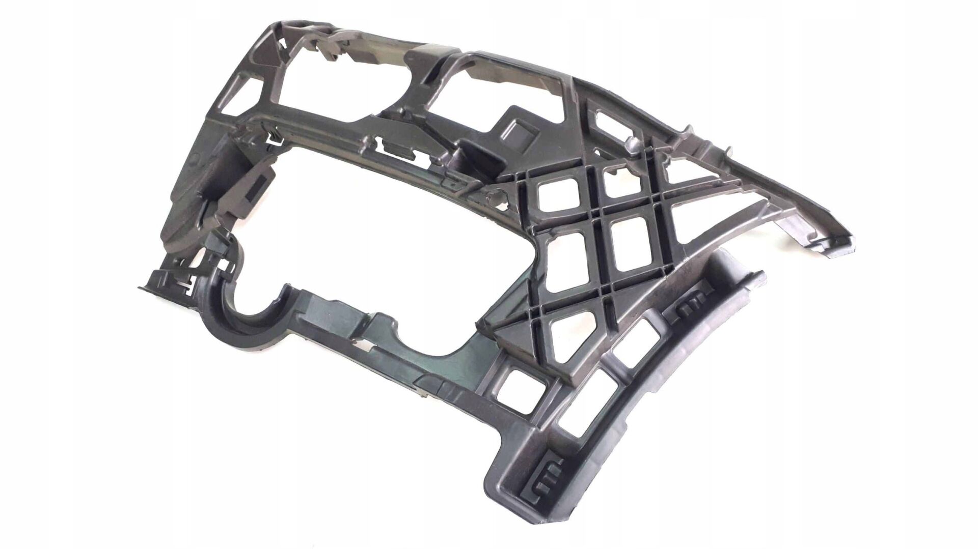 GOLF 7 SOL ÖN TAMPON İÇ BRAKETİ