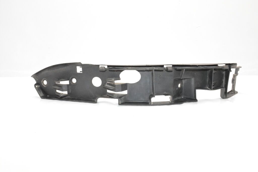 TOUAREG 2003 SAĞ ÖN TAMPON BRAKETİ