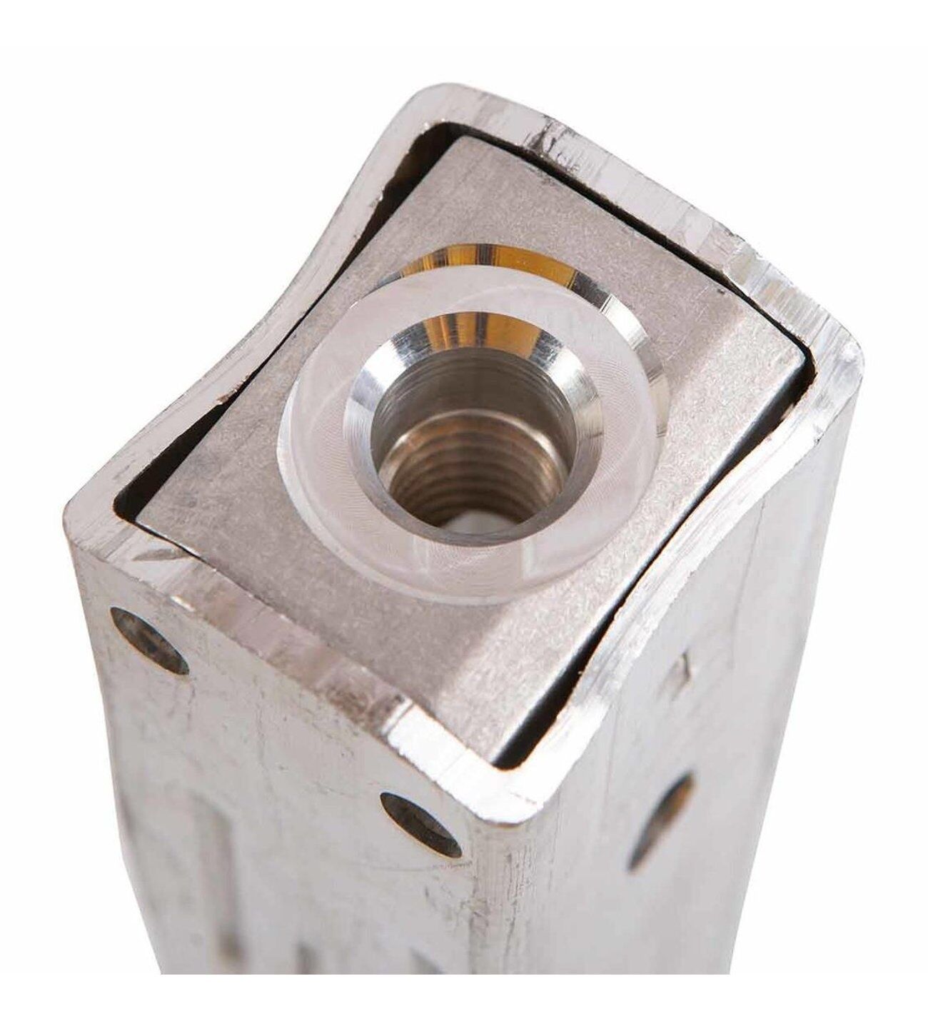 A6 2006 SON ÖN TAMPON DEMİRİ SOL BABASI