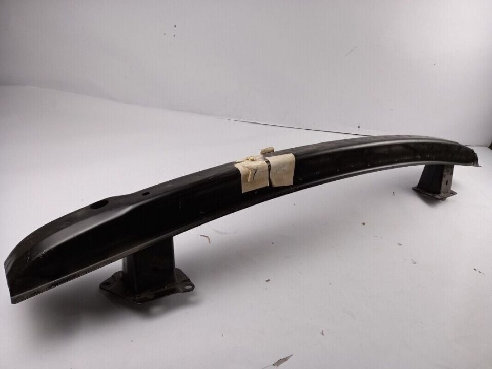 PASSAT 97-05 ARKA TAMPON DEMİRİ