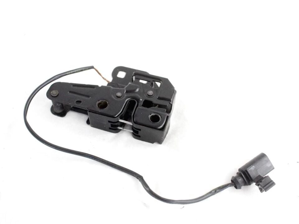 MOTOR KAPUT KİLİDİ A6-S6 2005-2011